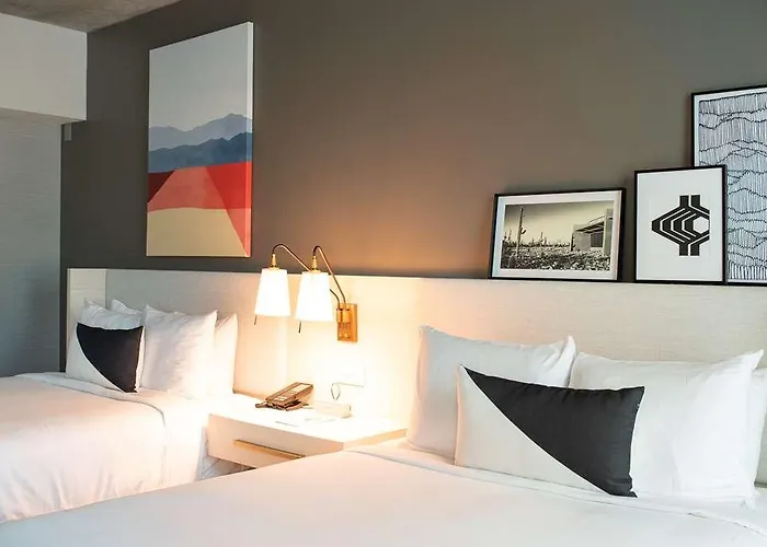 Hotel Mountain Shadows